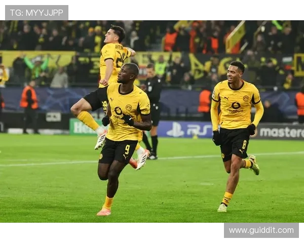 多特蒙德崩盘隐忧显现：领先时稳如泰山，落后即阵脚大乱