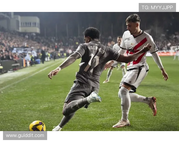 皇马更衣室权力重新分配，球队凝聚力与战术稳定性面临考验